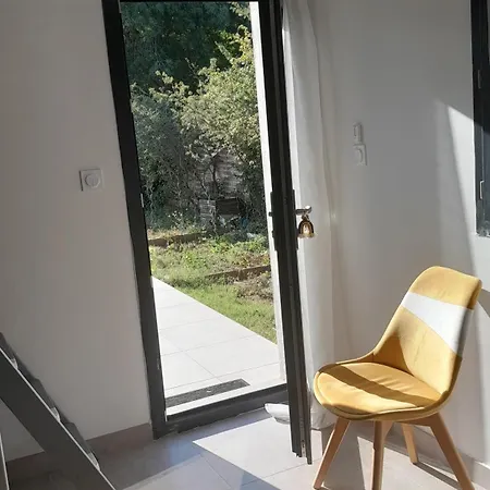 En Petite Camargue 게스트하우스 *